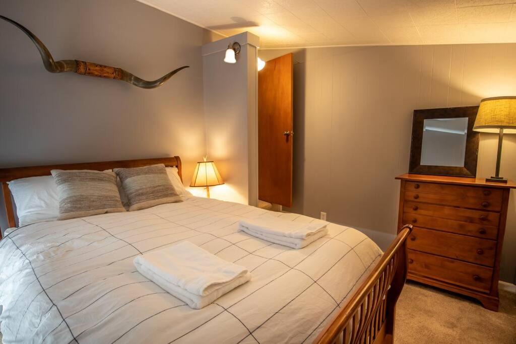Photo of Bedroom in Ellensburg