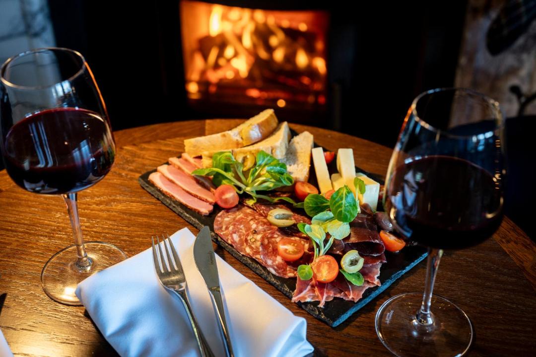 Photo of Others in Duisdalemore