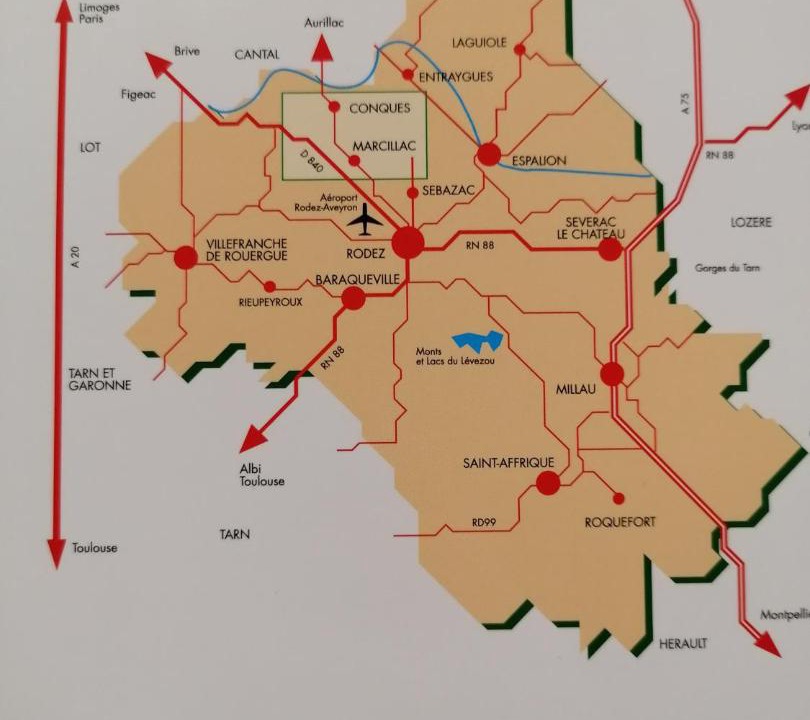 Photo of Others in Valady