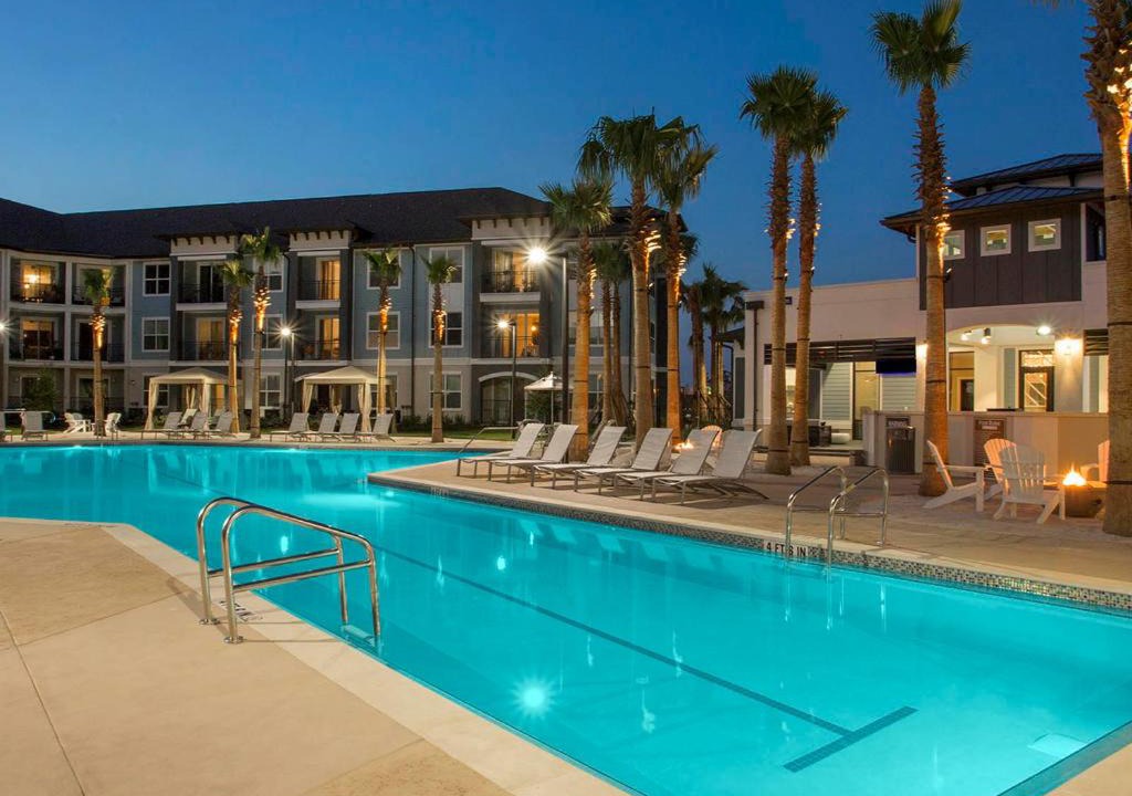 Photo of Outdoor in Florida Center North