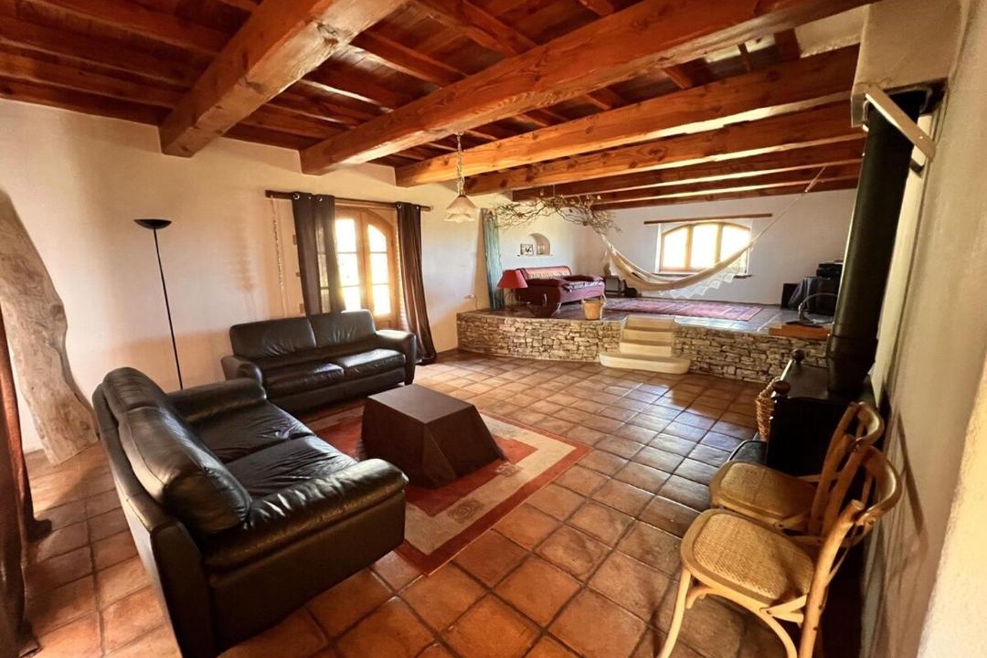 Photo of Livingroom in Saint-Andre-d'Olerargues