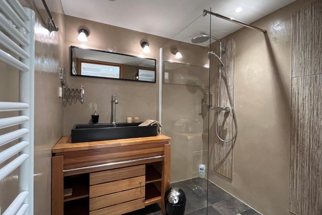 Photo of Kitchen in Saint-Andre-d'Embrun