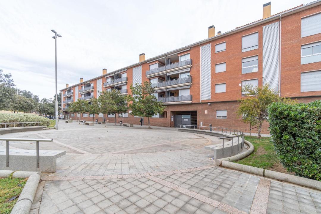 Photo of Buildings in Figueres