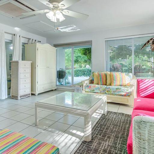 Photo of Livingroom in Islamorada