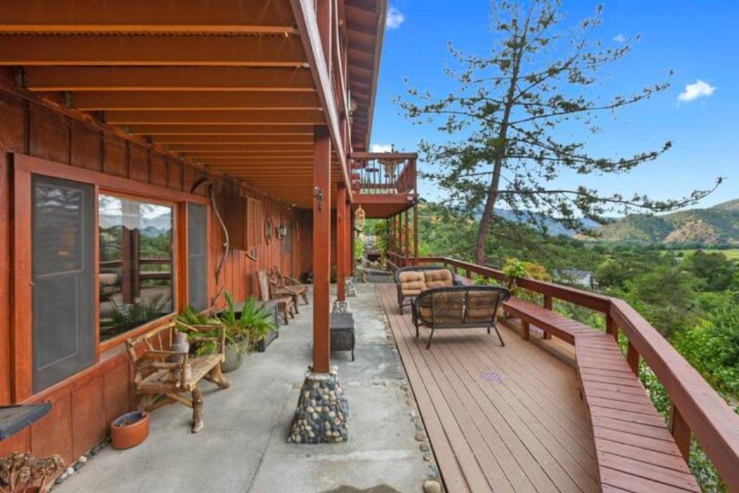 Photo of Patio Balcony in Three Rivers