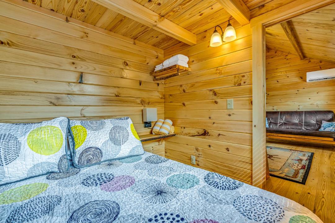 Photo of Bedroom in Marathon