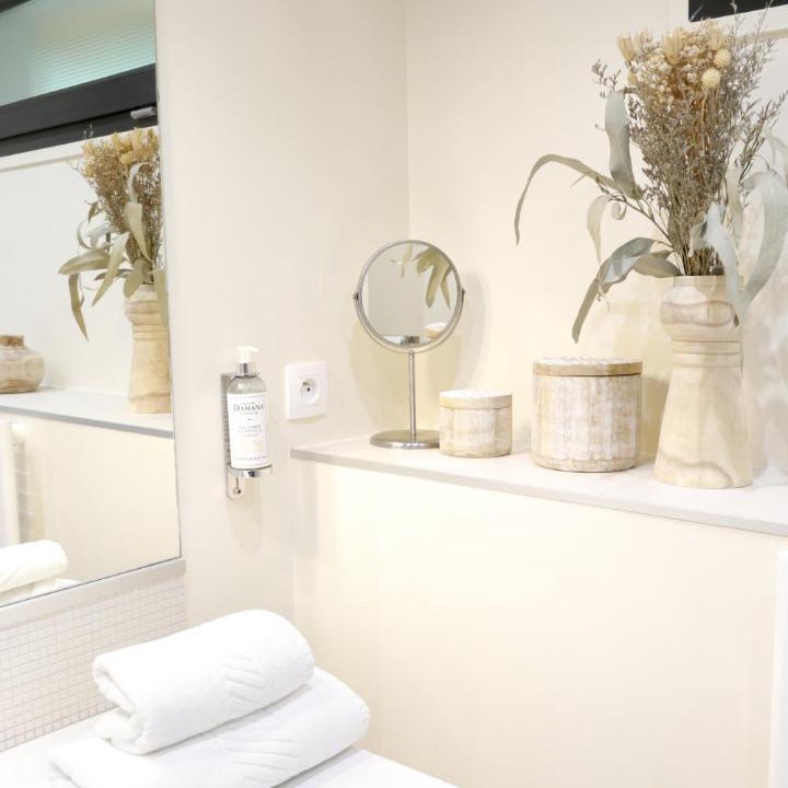 Photo of Others in Hermonville