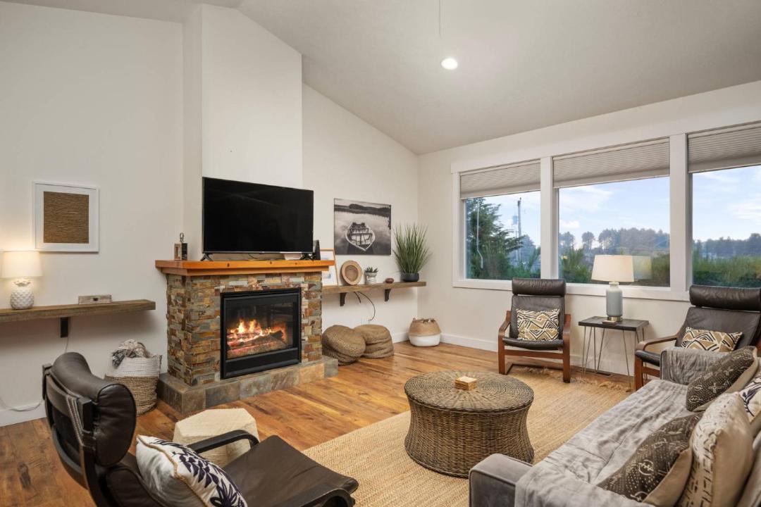 Photo of Livingroom in Warrenton