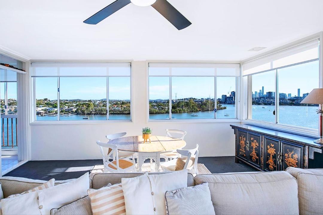 Photo of Livingroom in Hamilton