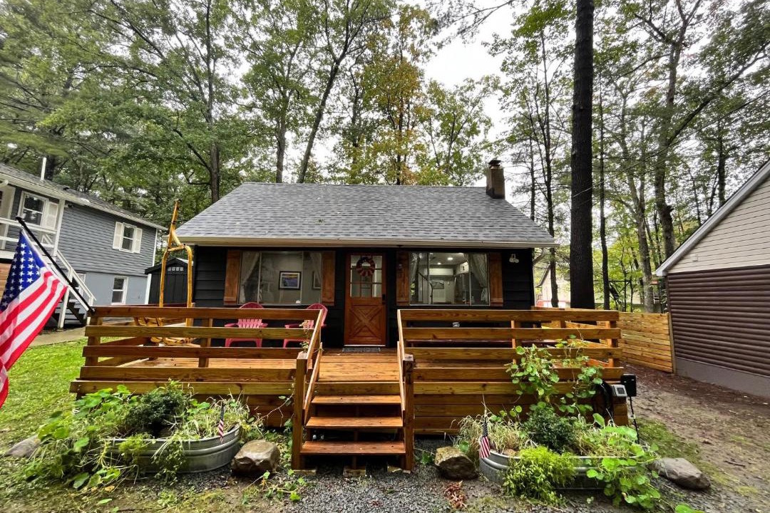 Photo of Others in Hawley