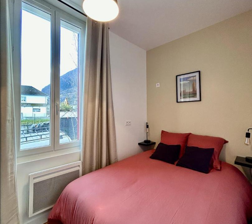 Photo of Bedroom in Pierrefitte-Nestalas