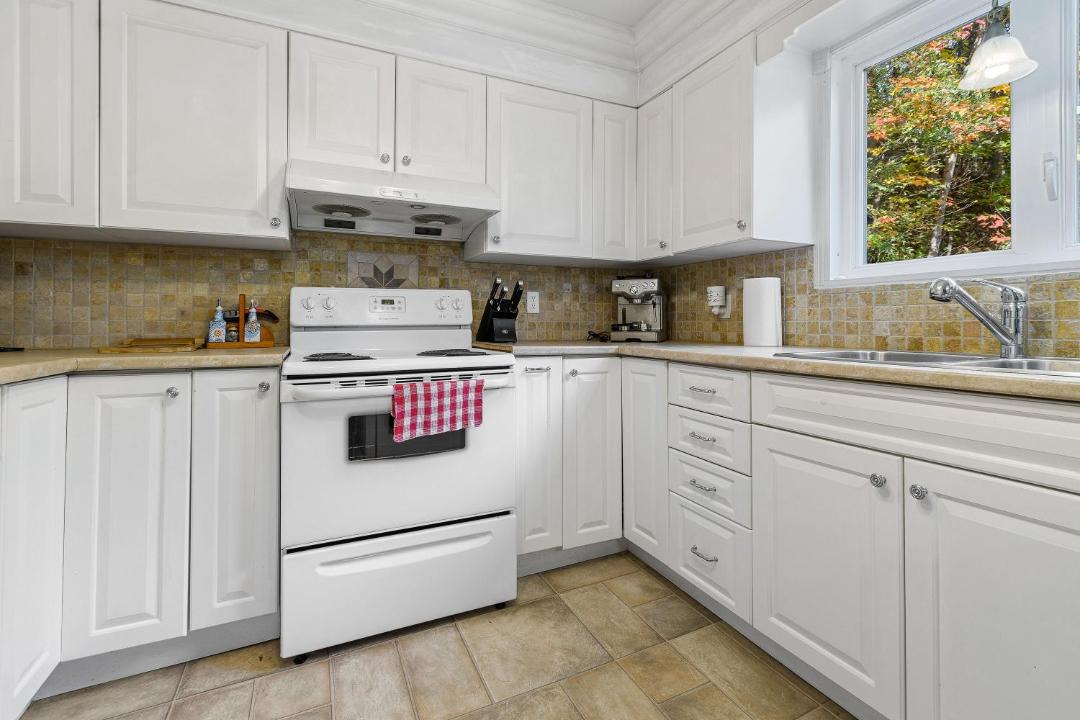 Photo of Kitchen in Notre-Dame-de-la-Paix