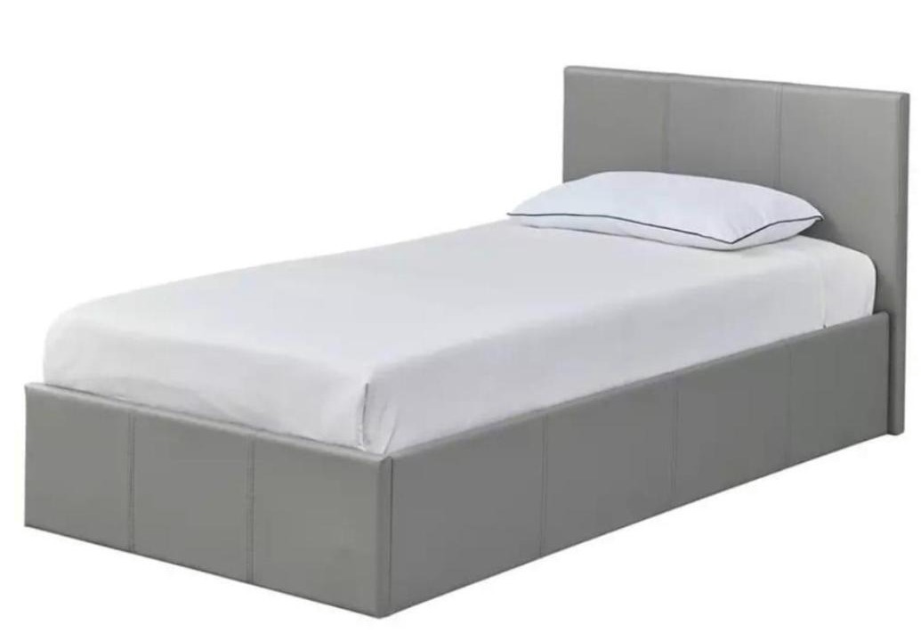 Photo of Others in Oldbury