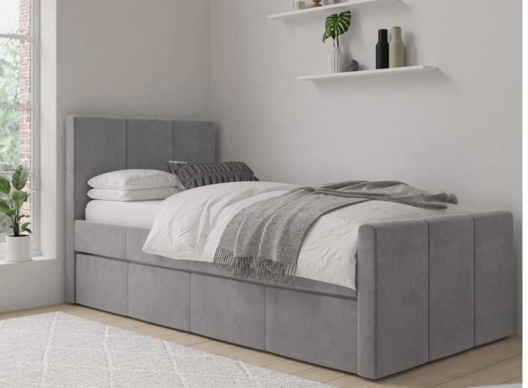 Photo of Others in Oldbury