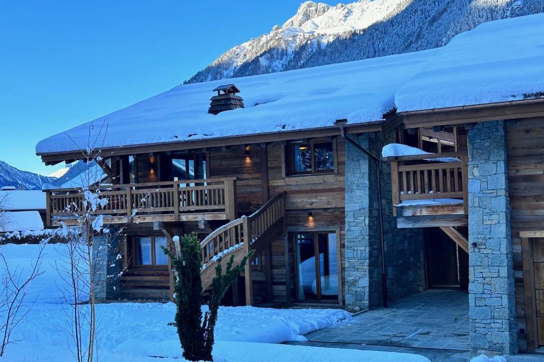 Photo of Others in Les Tines