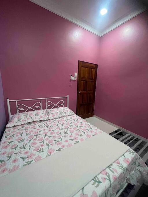 Photo of Bedroom in Dungun