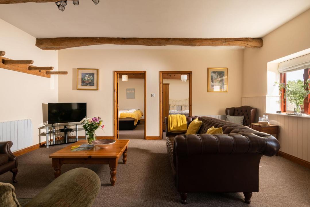 Photo of Others in Tunstead