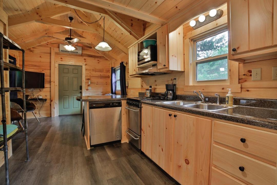 Photo of Kitchen in Lookout Valley Neighborhood Association
