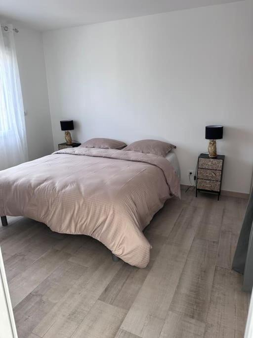 Photo of Bedroom in Saint-Dizier