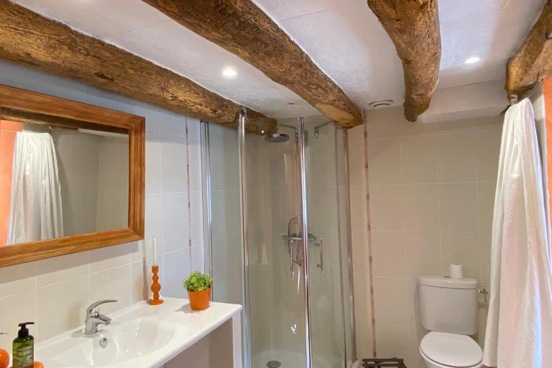 Photo of Bathroom in Leyritz-Moncassin