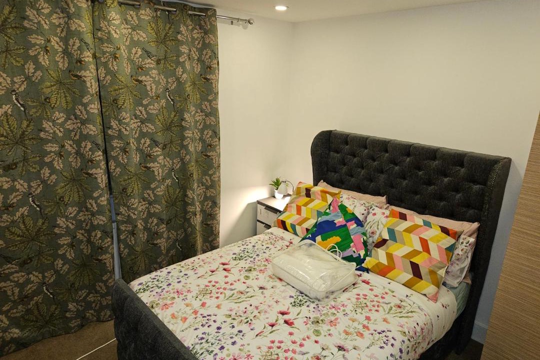 Photo of Bedroom in Kidbrooke with Hornfair