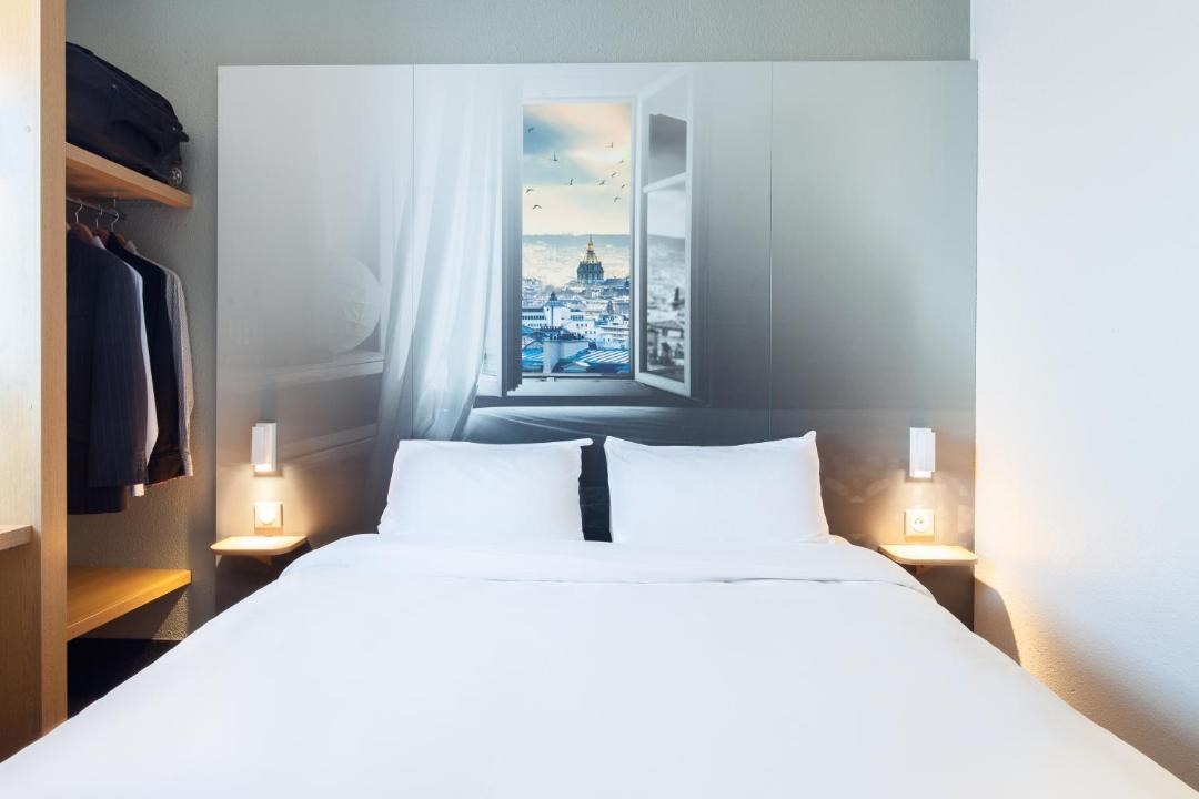 Photo of Bedroom in Maurepas