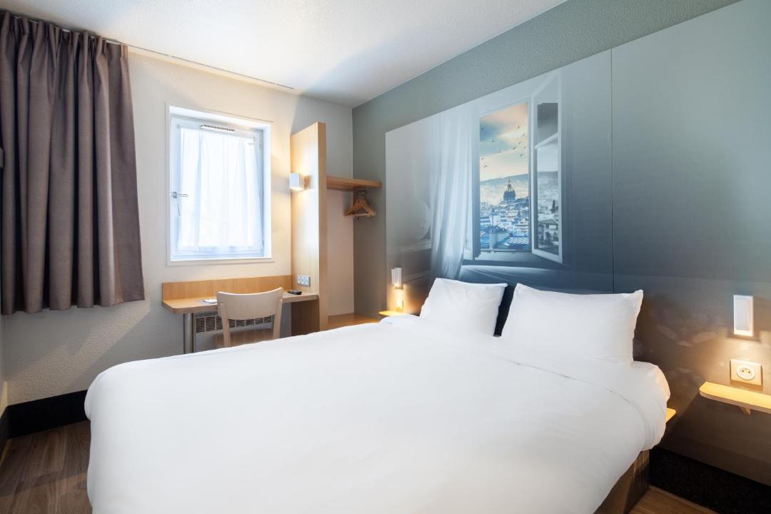 Photo of Bedroom in Maurepas