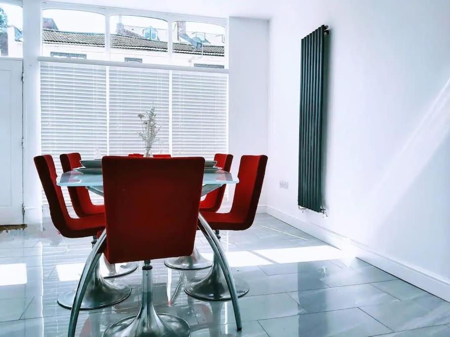 Photo of Others in Whitnash