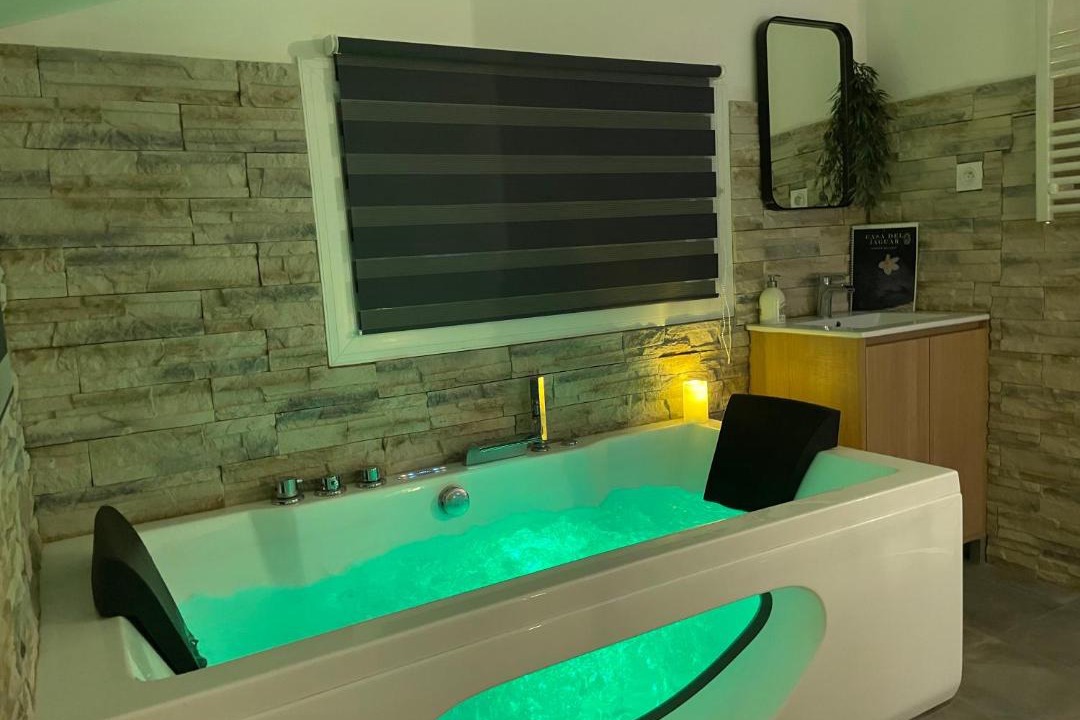 Photo of Others in Gorges