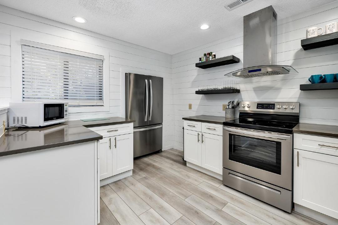 Photo of Kitchen in St. Simons Island