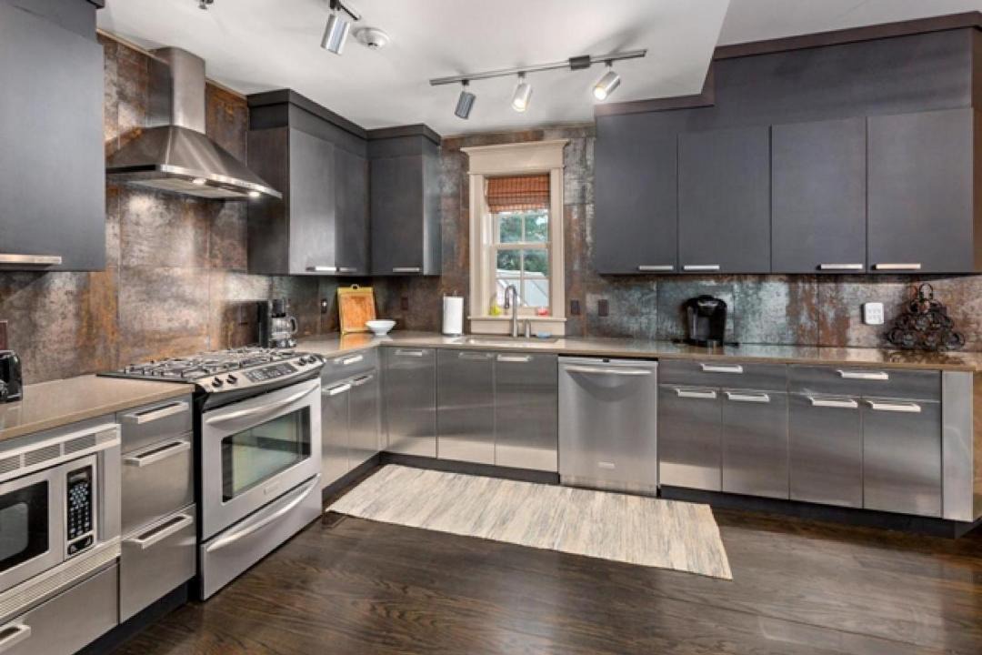 Photo of Kitchen in King City