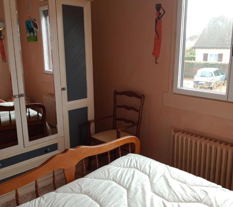 Photo of Bedroom in Montlucon