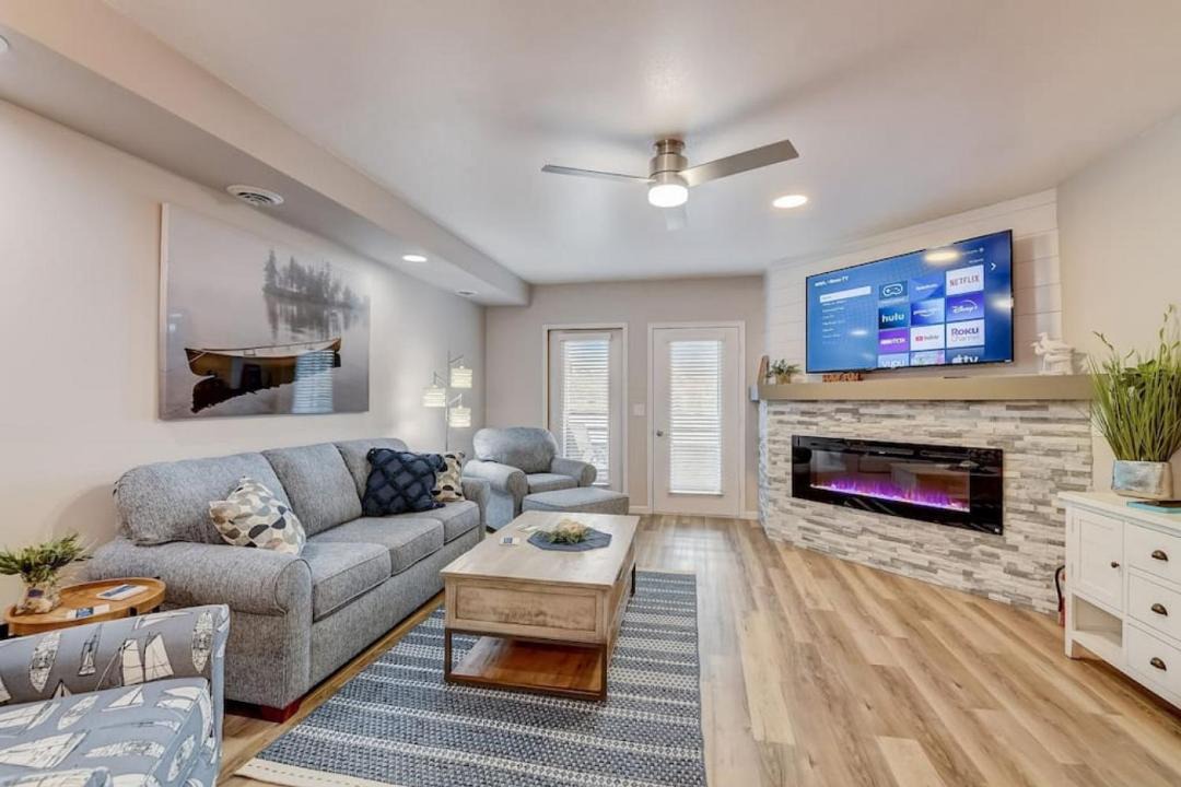 Photo of Others in Lake Delton