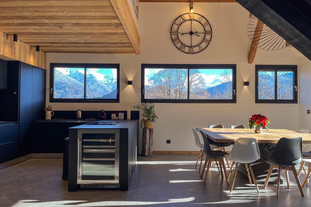 Photo of Others in Mercury