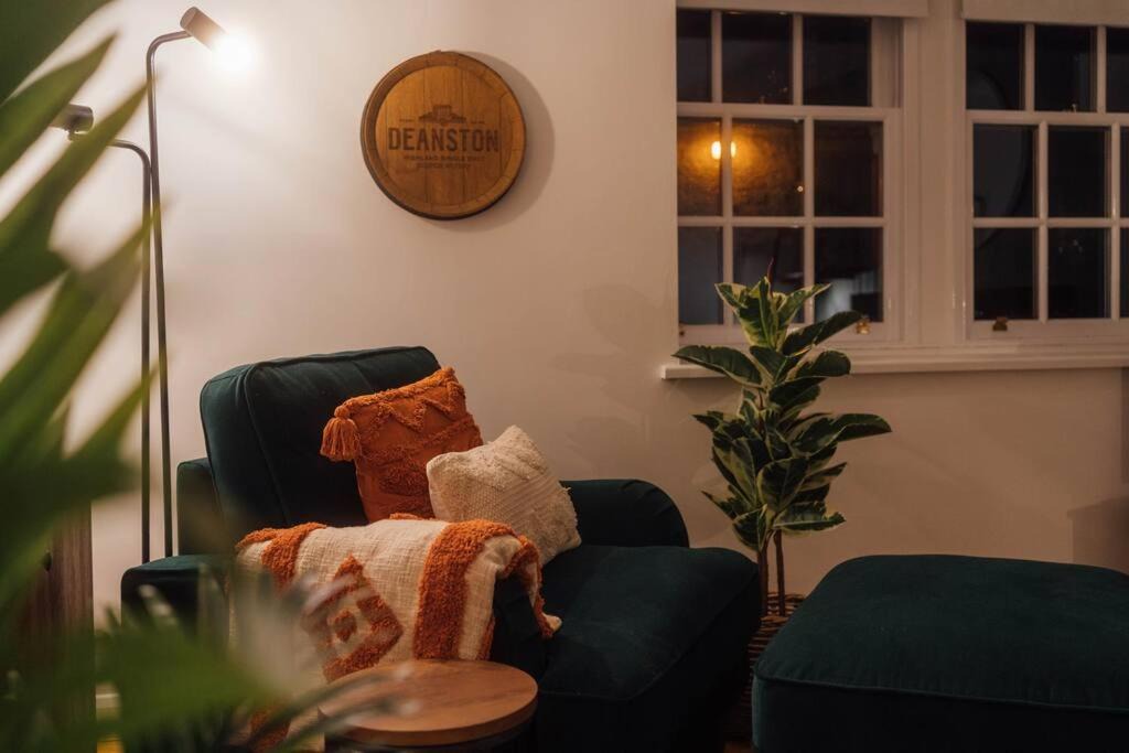 Photo of Others in Doune