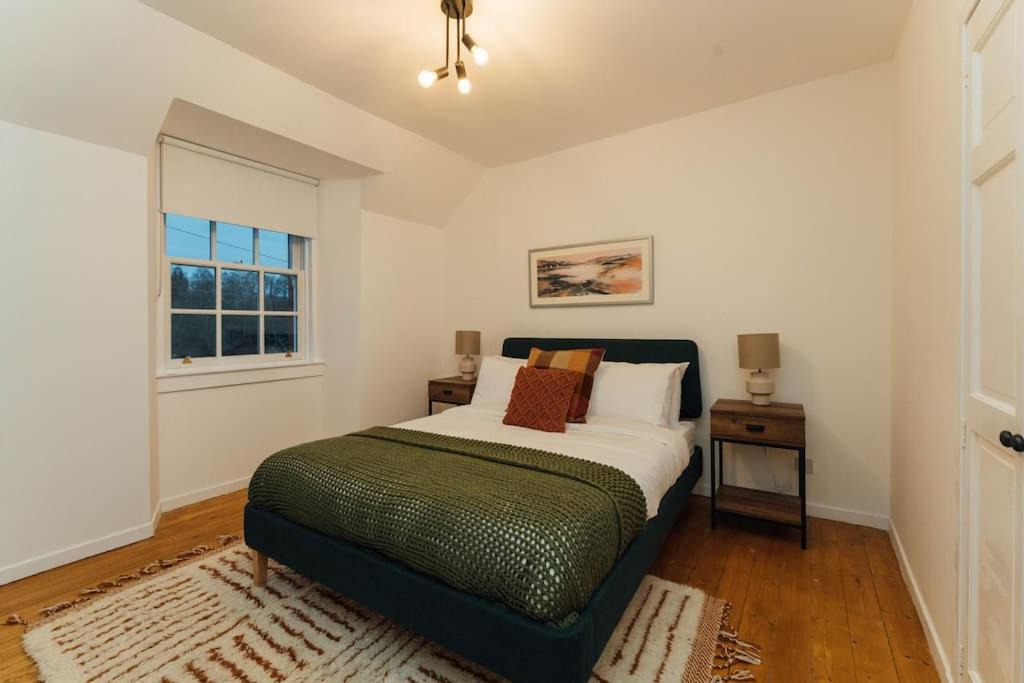 Photo of Others in Doune