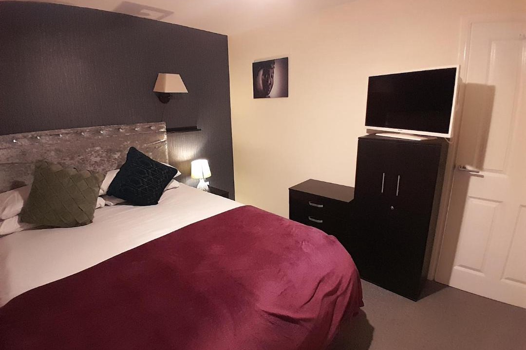 Photo of Others in Silverstone