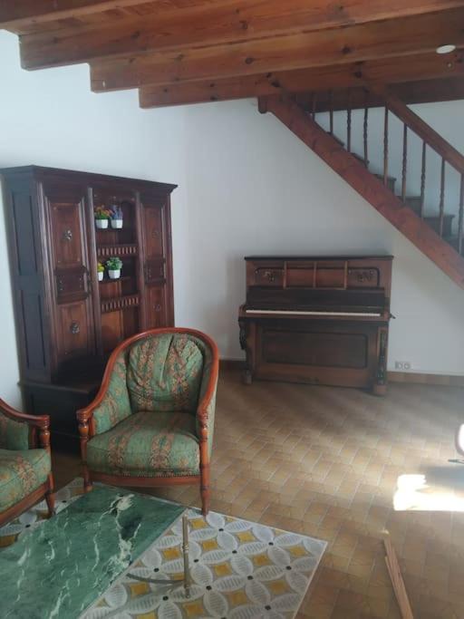 Photo of Others in Plesidy