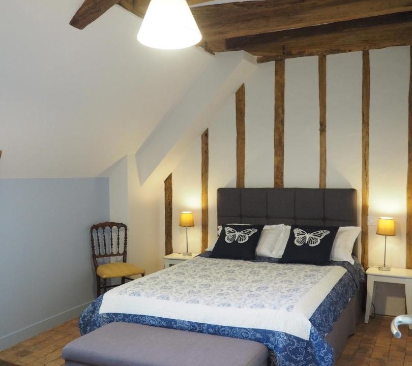 Photo of Others in Astille