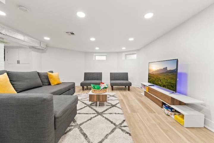 Photo of Livingroom in Fair Lawn