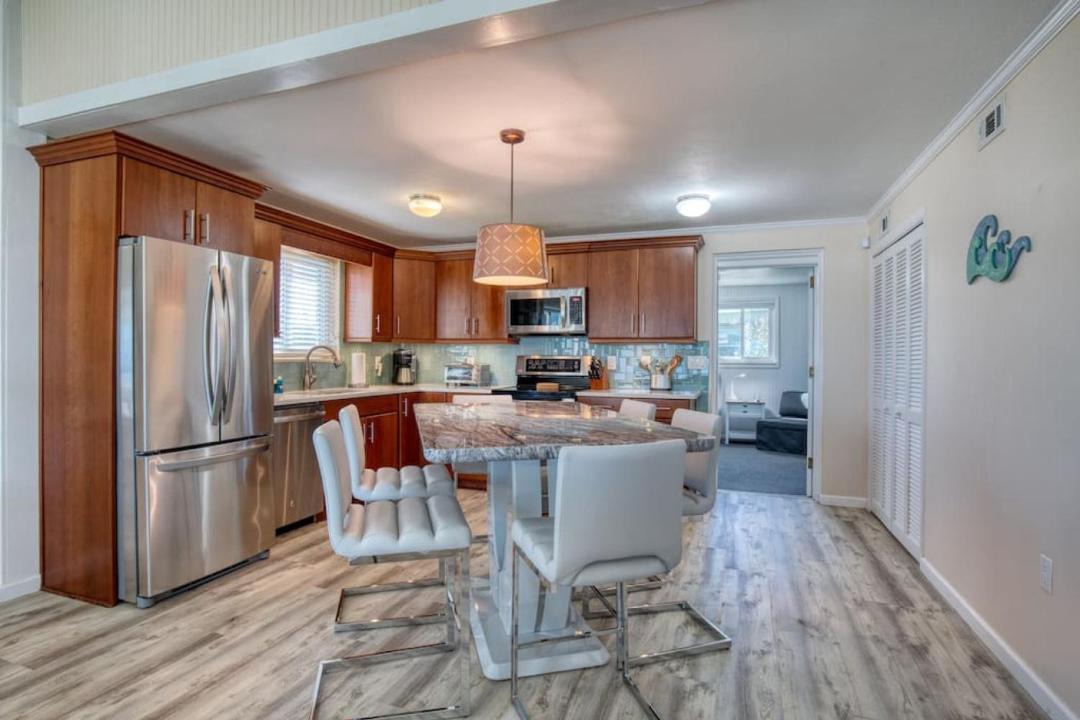 Photo of Others in O'byrne