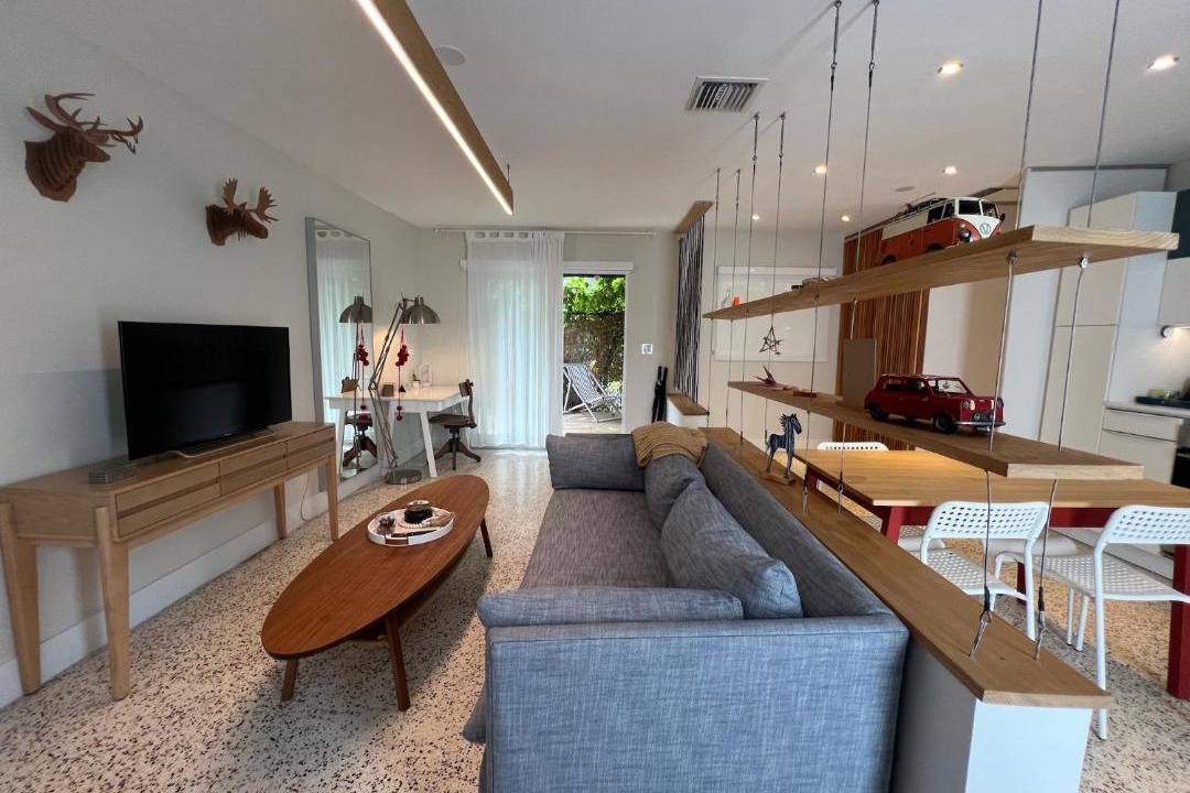Photo of Livingroom in The Roads