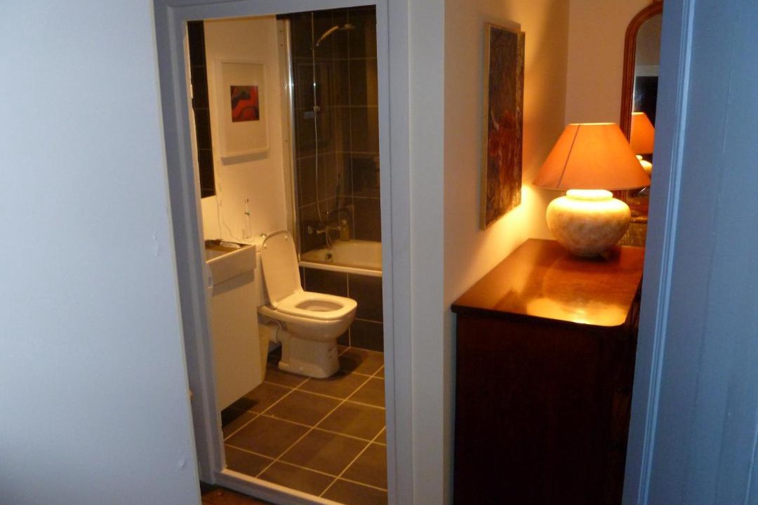 Photo of Others in Droux