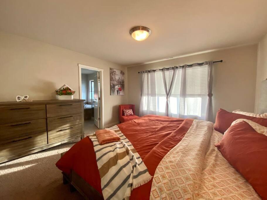 Photo of Others in Everett