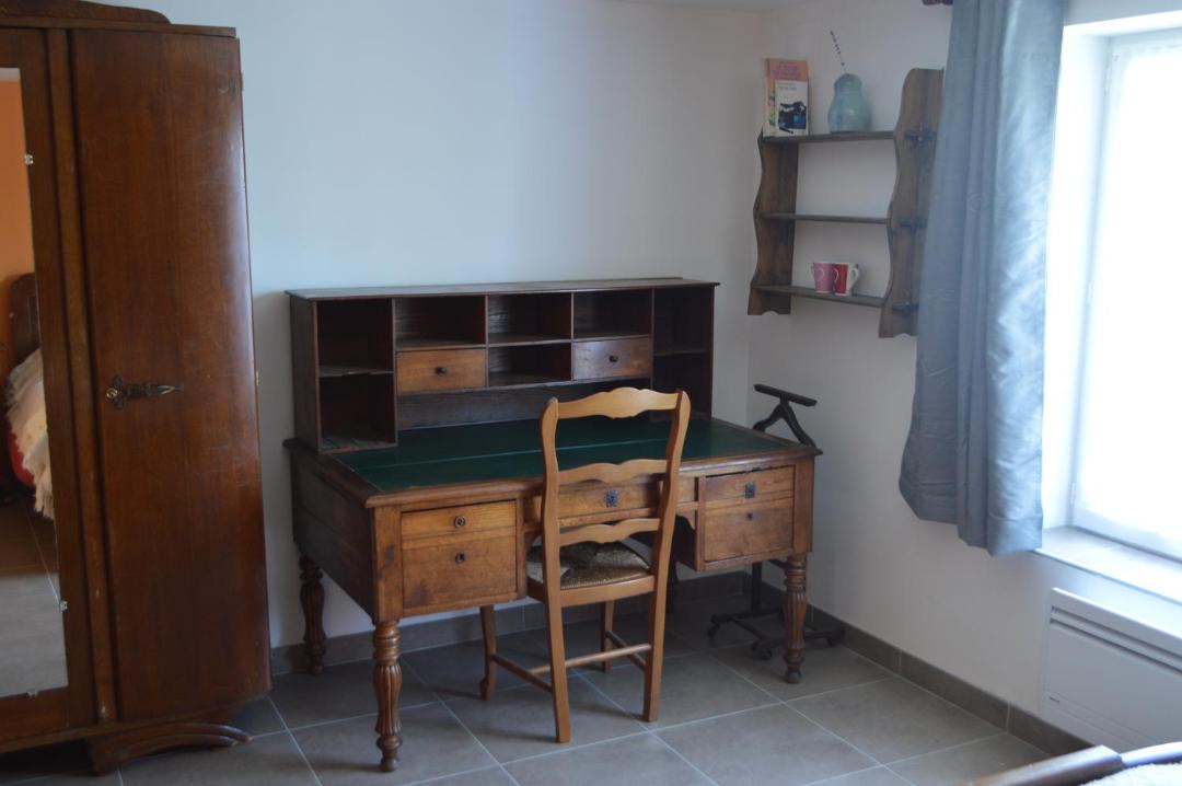 Photo of Others in Haution