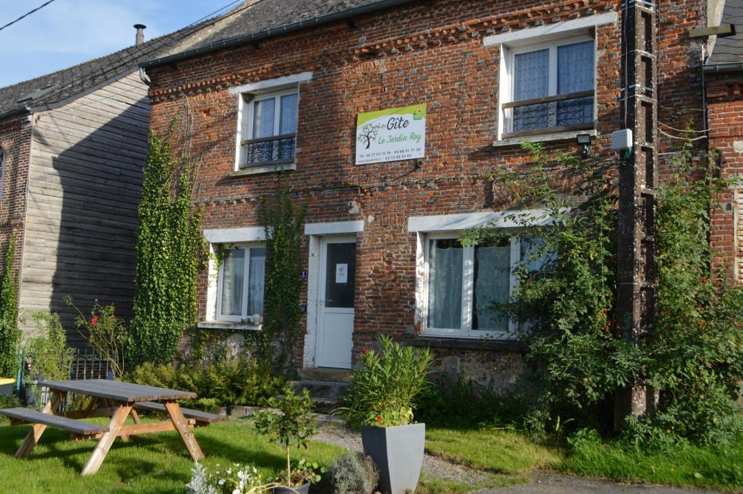 Photo of Others in Haution