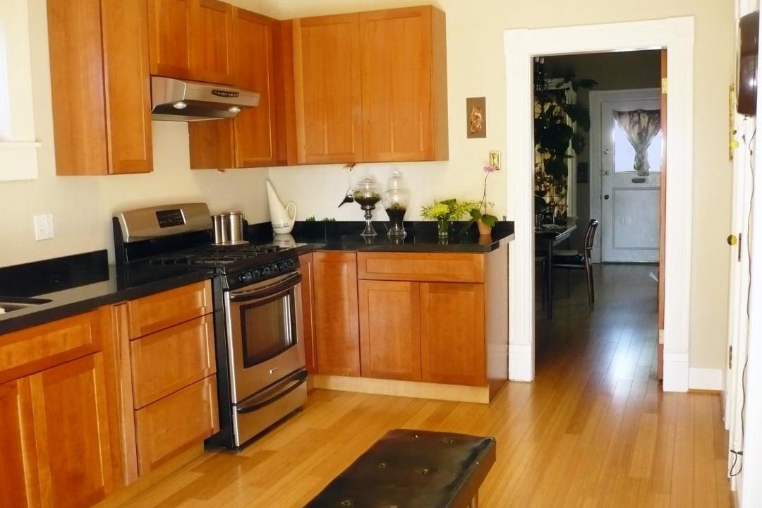 Photo of Others in Eliot