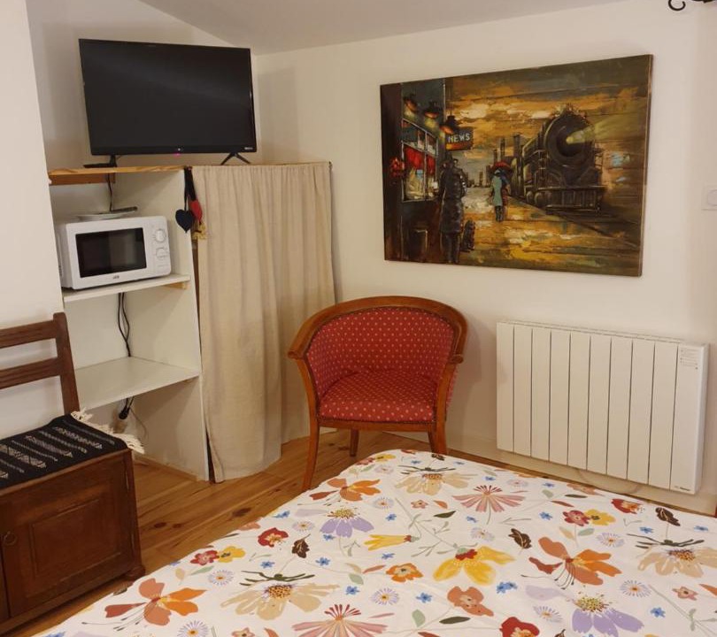Photo of Bedroom in Saint-Julien