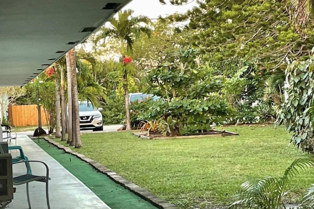 Photo of Others in Wilton Manors