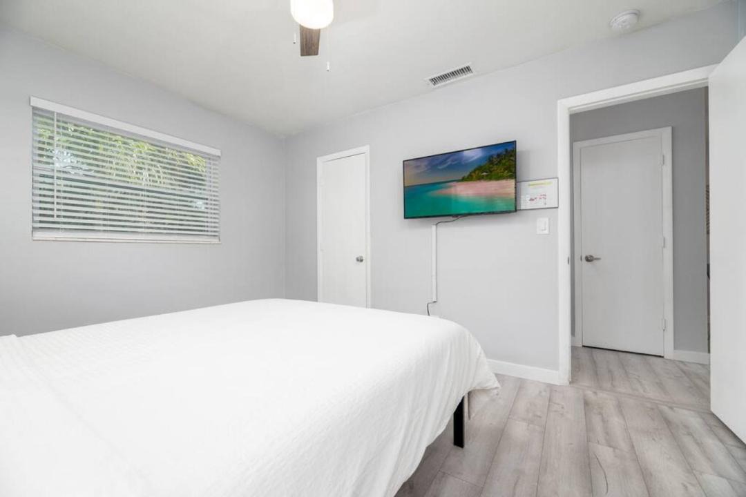 Photo of Bedroom in Wilton Manors